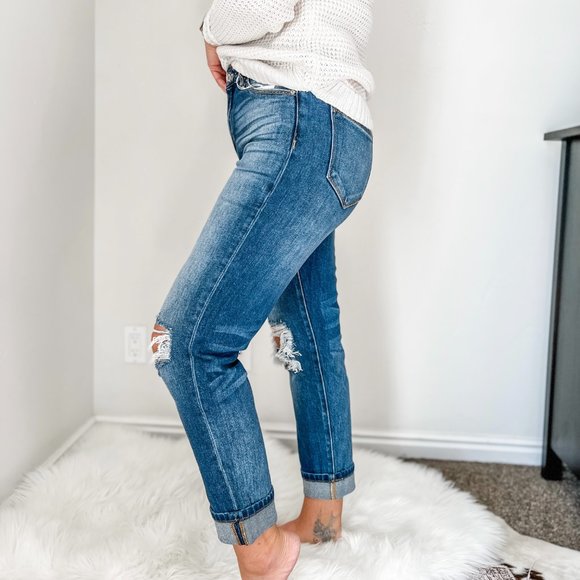 NWT! KanCan High Rise Mom Jeans - Picture 2 of 3